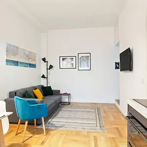 Design And New Flat In Navigli District Apartamento Milán